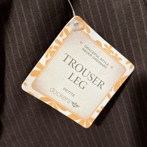 NWT. Dockers Pinstriped Brown Trousers. 14P - Picture 4 of 8